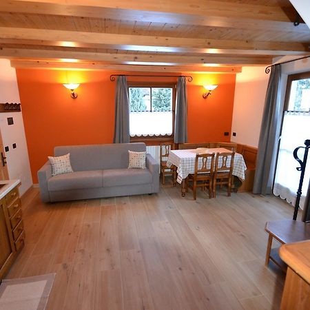 リヴィーニョCasa Urbaniアパートメント エクステリア 写真